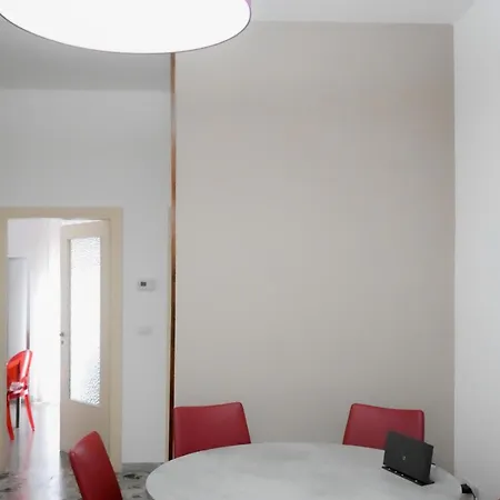 Miro Lecce