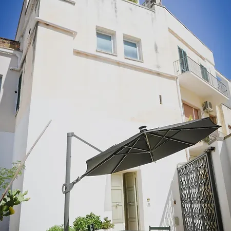 Miro 2* Lecce