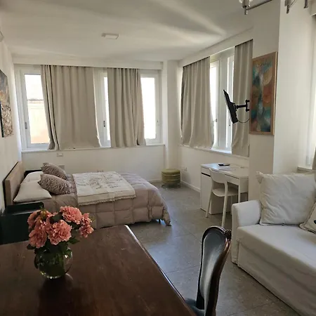 Miro Bed & Breakfast 4*