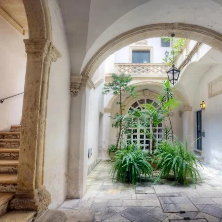 Miro 4* Lecce