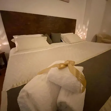 Miro Couette-café 4*