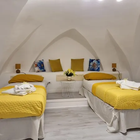 Miro Couette-café 4*
